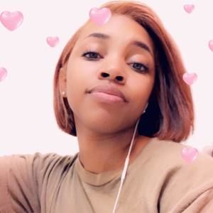 Meet your Posher, Carmen